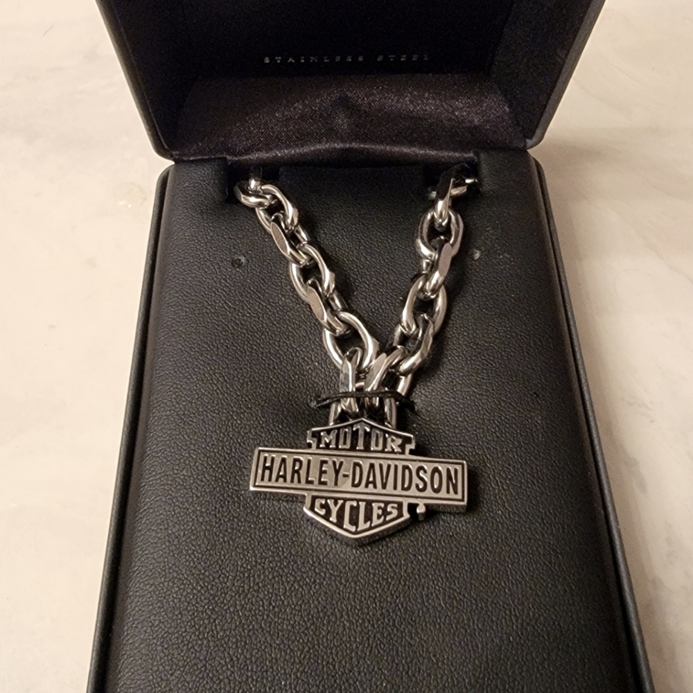 Harley Davidson B&S Large Chain Necklace